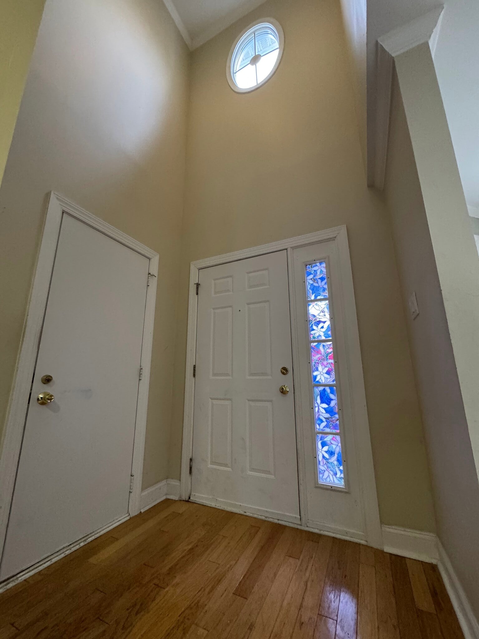 Building Photo - 700 Evergreen Ct