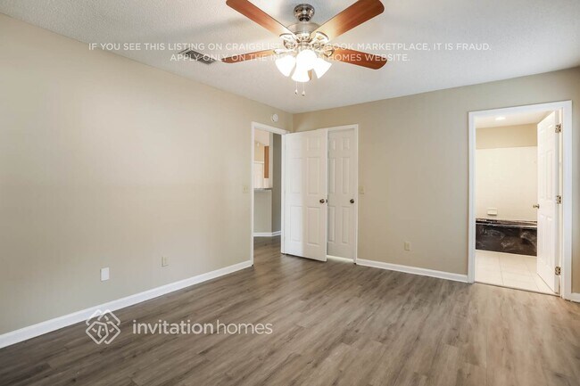 Building Photo - 1370 Pawnee St