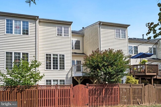 Building Photo - 4284 Park Green Ct