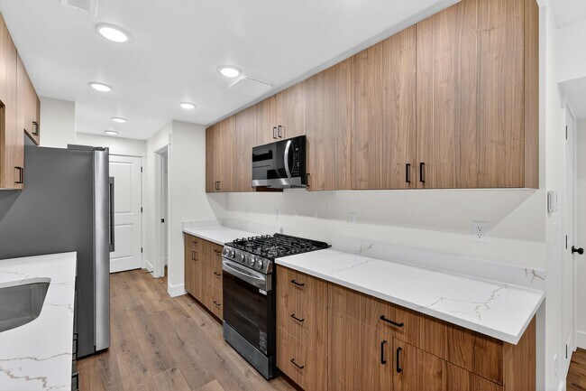 Building Photo - JR119L