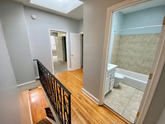 Building Photo - Remodeled 2 Bedroom Townhome in Highlandtown!