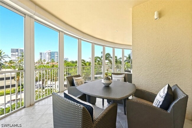 Building Photo - 4501 Gulf Shore Blvd N