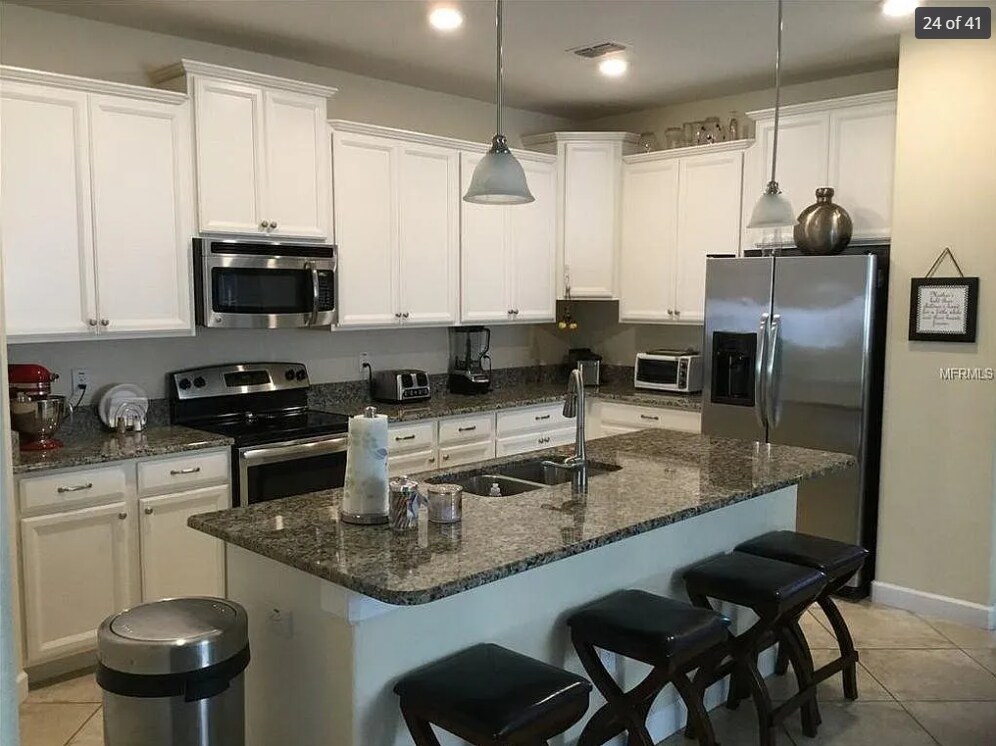 Building Photo - 4304 Summer Breeze Way
