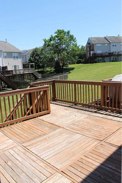 Building Photo - 4641 Kings Mill Way