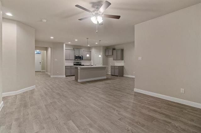 Primary Photo - 15725 Hazelhurst Ln