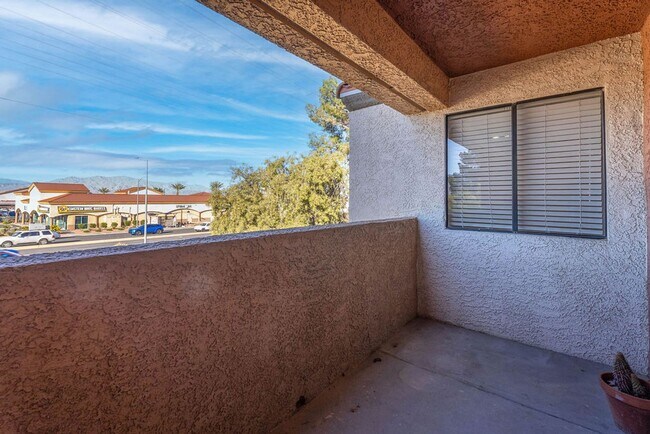 Building Photo - 3151 N Soaring Gulls Dr