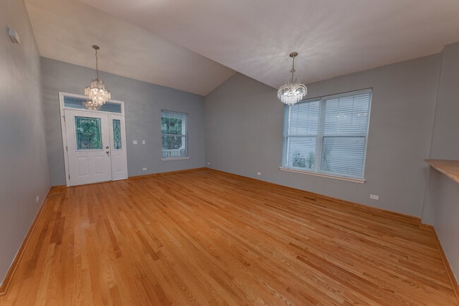 Building Photo - 2192 Fescue Dr