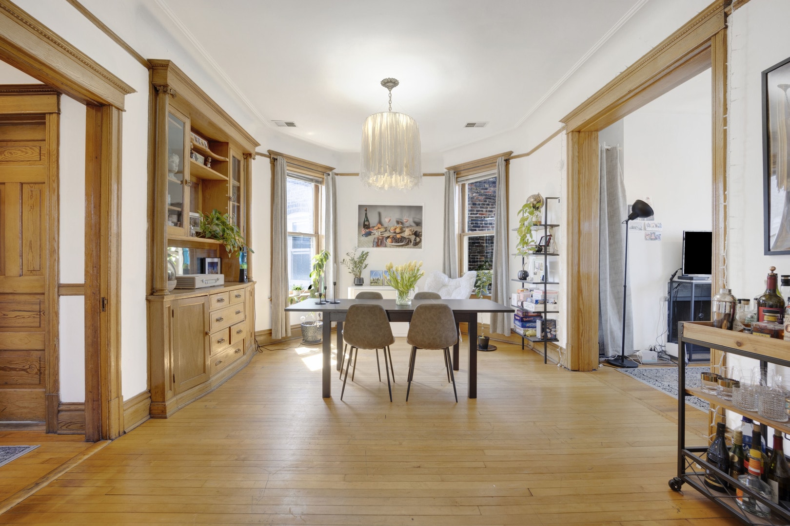 Building Photo - 3131 N Clifton Ave