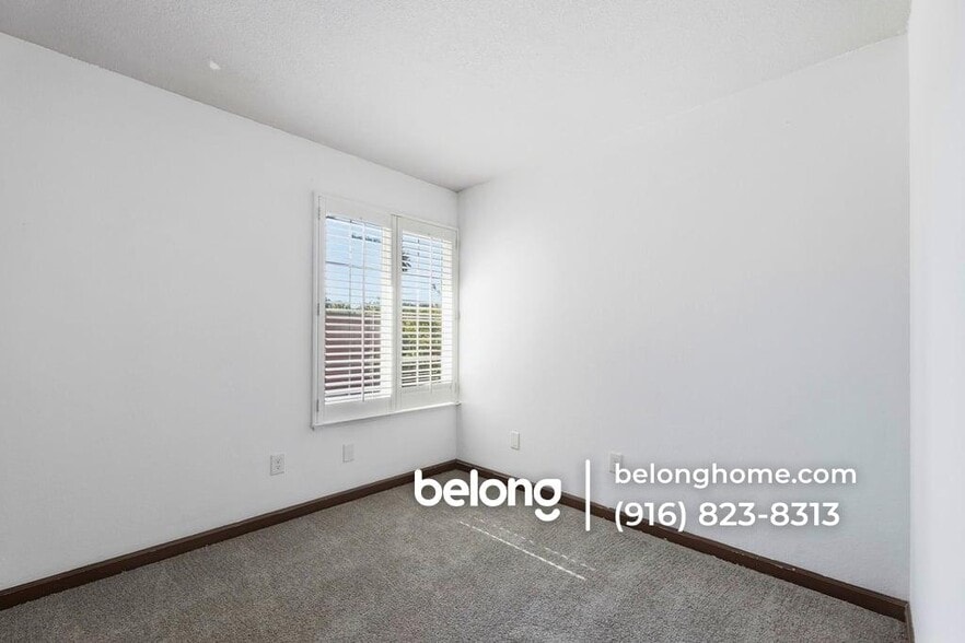 Building Photo - 7137 Reyn Oaks Way