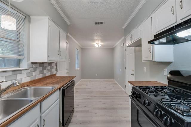 Building Photo - 6500 Melinda Dr
