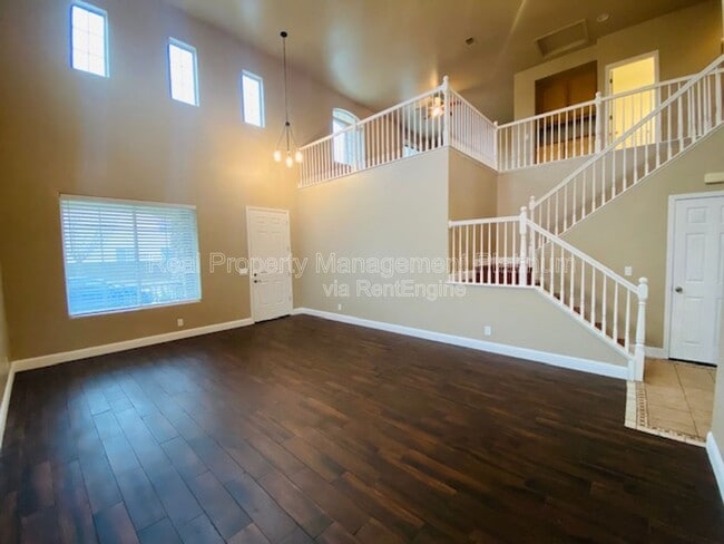 Building Photo - 1875 N Belvedere Ave