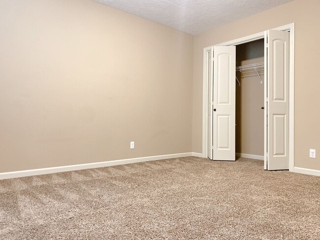 Building Photo - Move in Special. Beautiful & Nearly new SW Chalco area 4 bed Two Story.