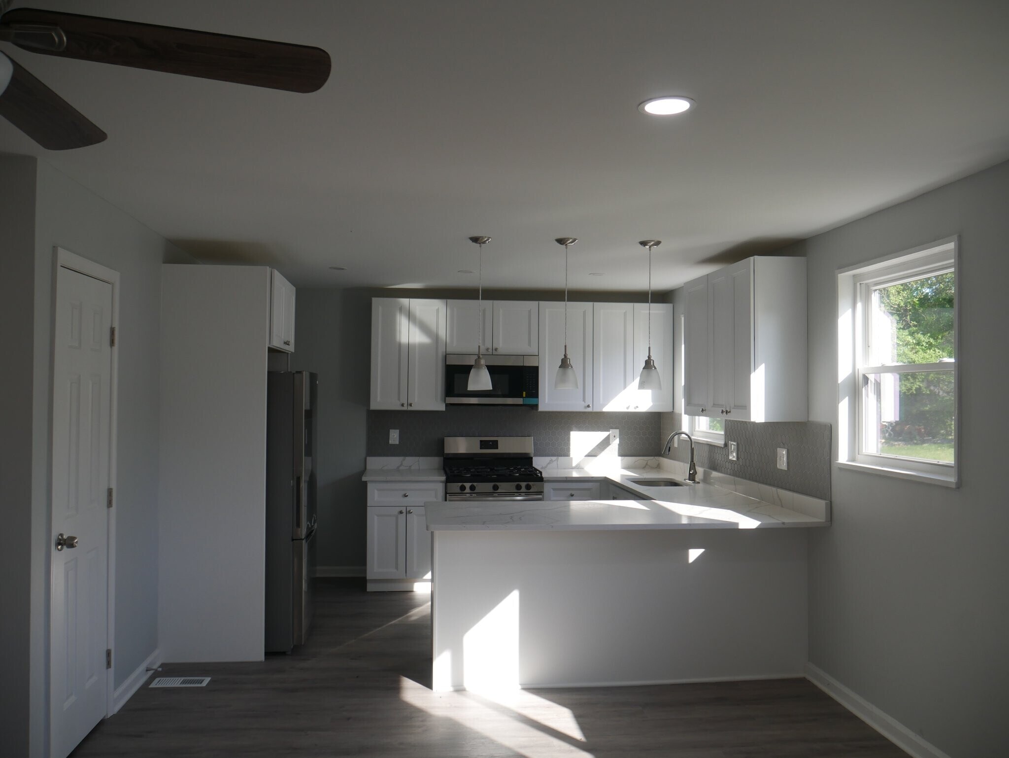 Building Photo - 2312 Wintergreen Ave