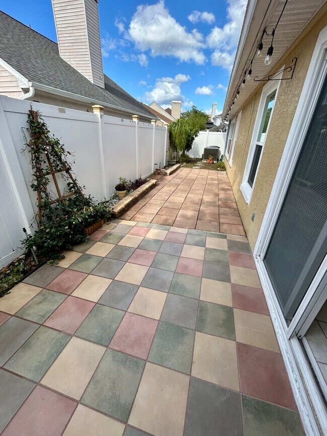 Building Photo - Beautiful 3/2 Lake Mary home