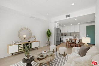 Building Photo - 3977 Beverly Blvd
