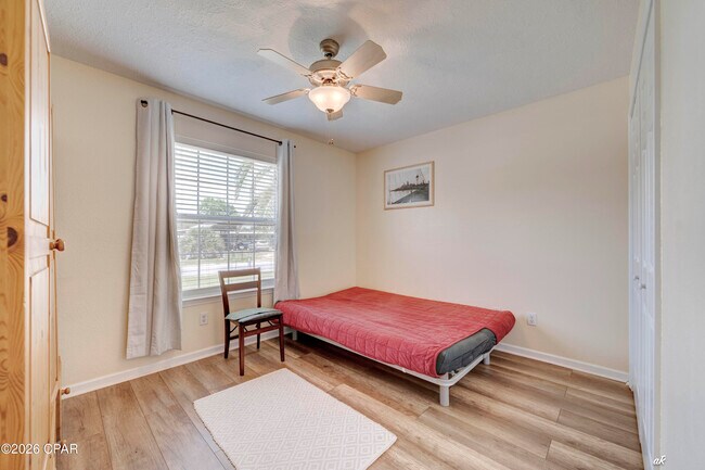 Building Photo - 420 Water Oak Cir
