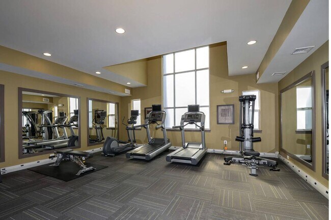 Building Photo - 2149 Red Vine Dr