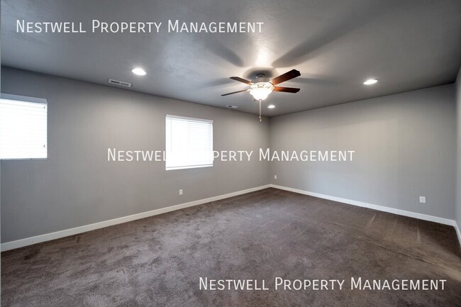 Building Photo - 14382 Firgrove Wy