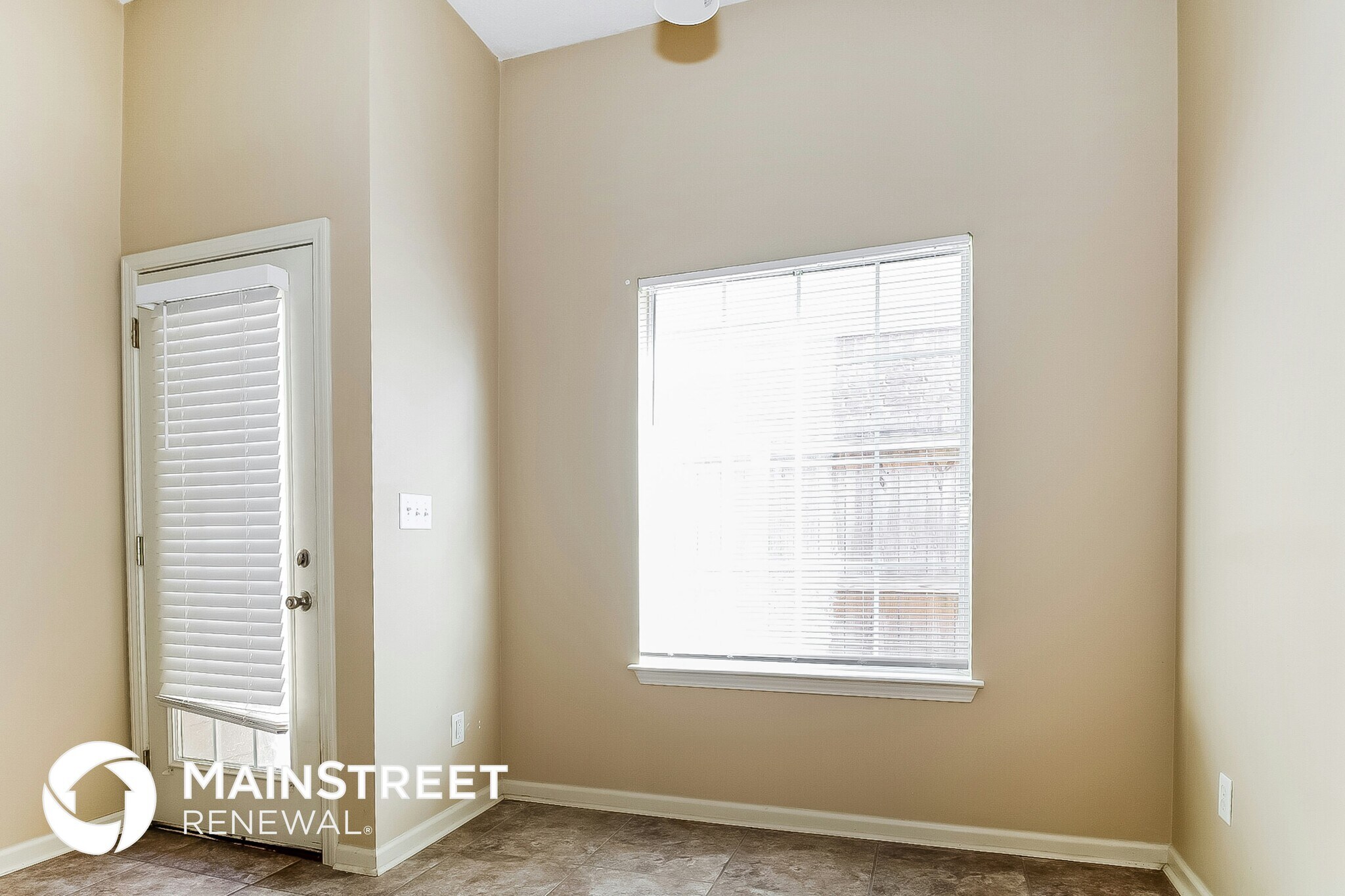 Building Photo - 1393 Marhill Cove