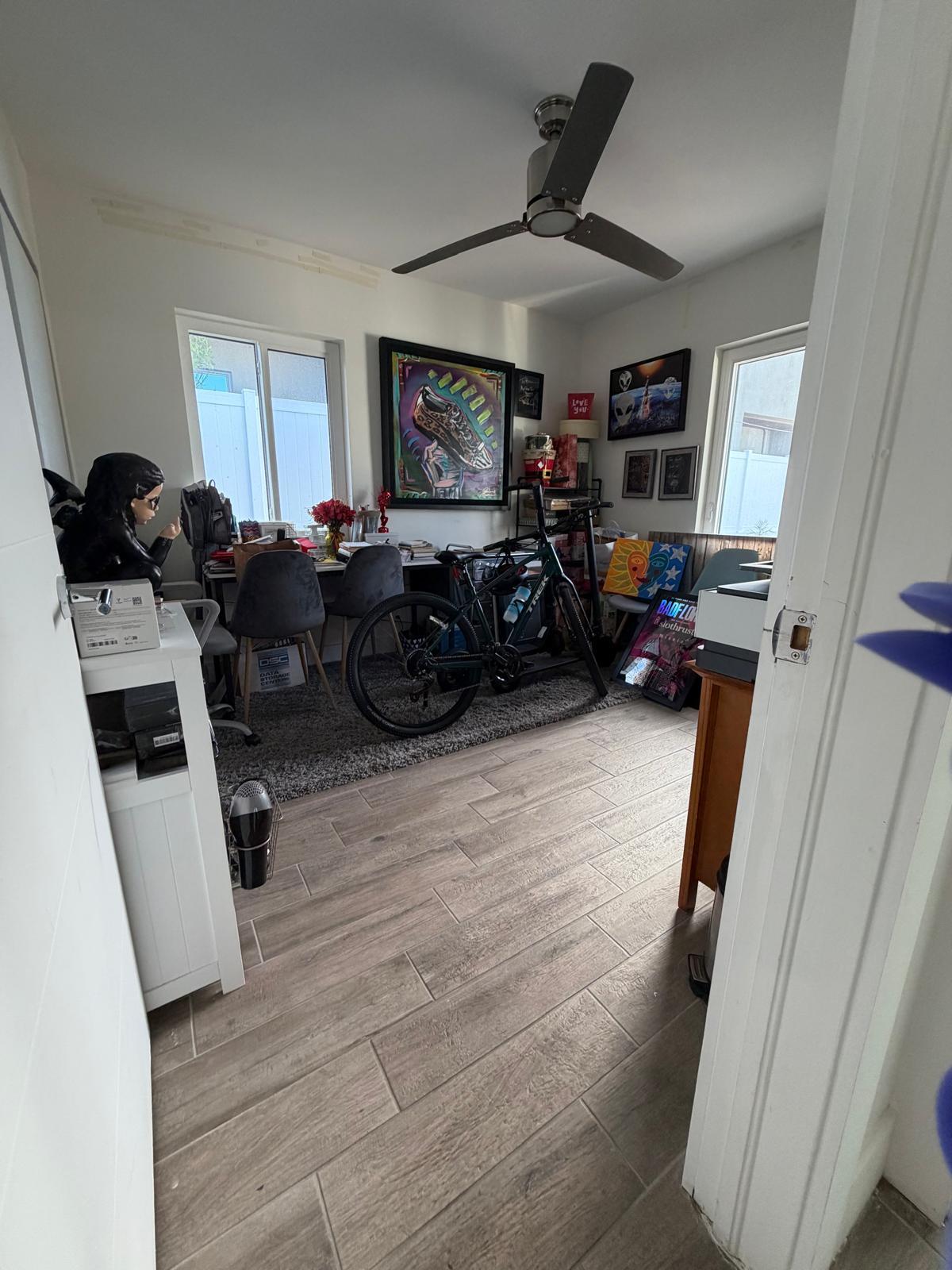 Building Photo - 1531 NE 15th Ave