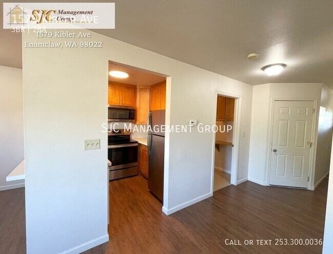 Building Photo - 1579 Kibler Ave