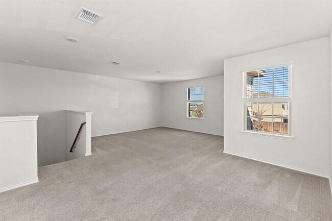 Building Photo - 457 Bedford Falls Ln