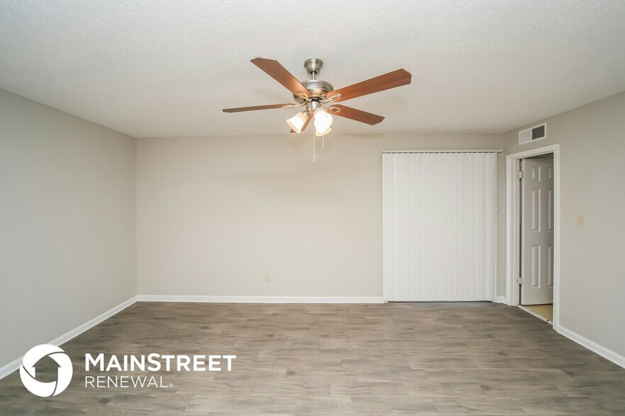 Building Photo - 6300 Scarletcrest Ln