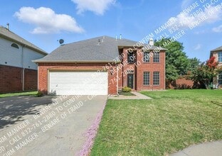 Building Photo - 9141 Saratoga Rd