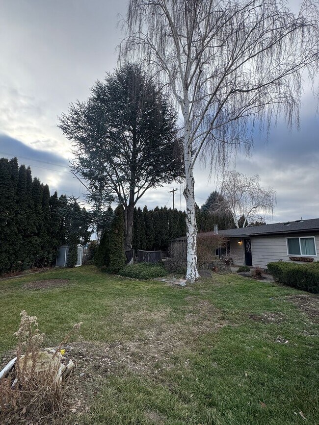 Building Photo - 3701 Gun Club Rd