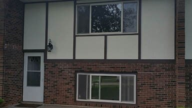 Primary Photo - 2067 Libertyville Rd