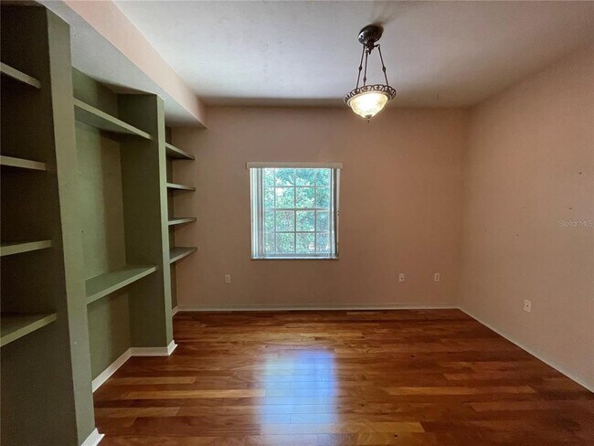 Building Photo - 4431 NW 35th St