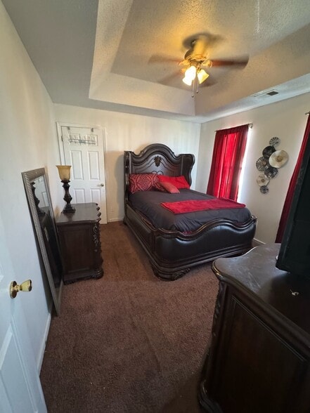 Building Photo - 3415 Riverview Chase Way