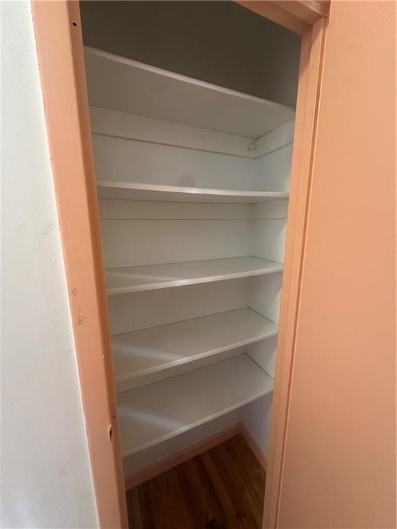 Building Photo - 2338 Dean St