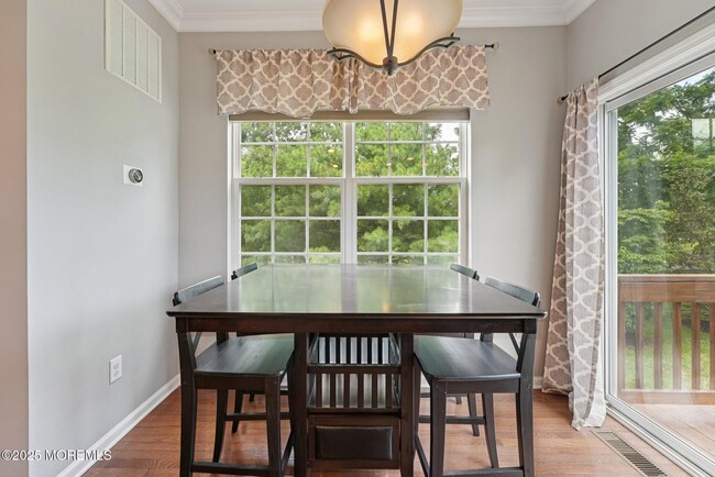 Building Photo - 102 Warbler Way