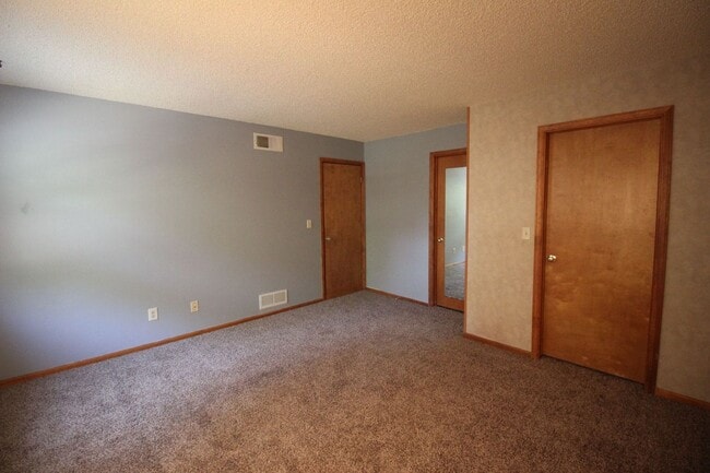 Building Photo - Great Home in Greeley