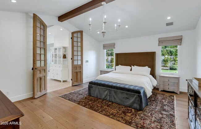 Building Photo - 5119 N 41st St