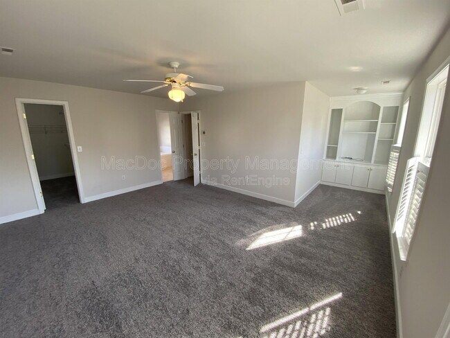 Building Photo - 4106 Parapet Ct