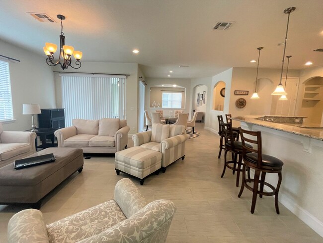 Building Photo - The perfect home waiting for you! FULLY FU...