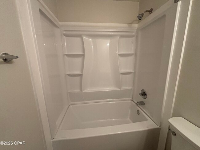 Building Photo - 1100 Frankford Ave