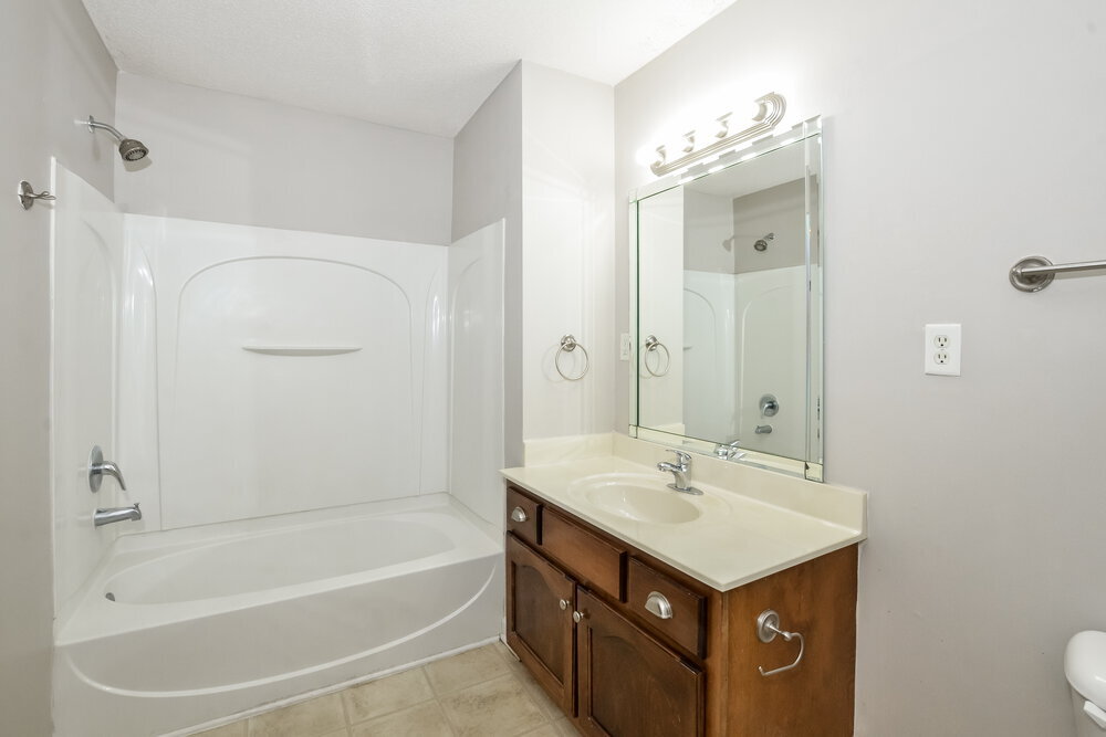 Building Photo - 7086 Crape Myrtle Dr
