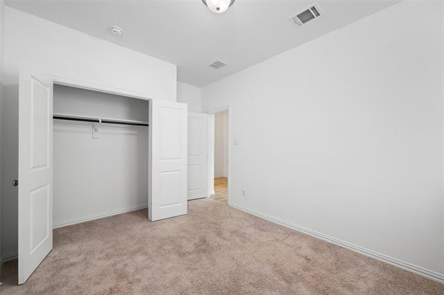 Building Photo - 1812 Lockhart Dr