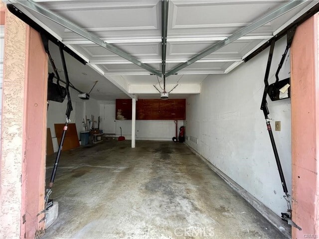 Building Photo - 204 18th Pl