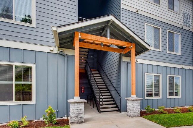 Building Photo - Hazel Hollow