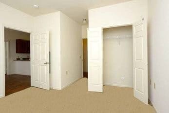 Building Photo - 202 Magnolia Dr