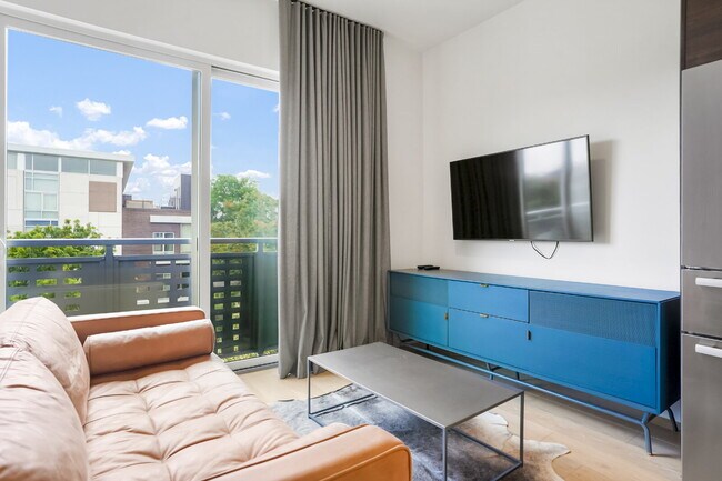 Building Photo - Beautifully Furnished Studio Condo in the Heart of Denver