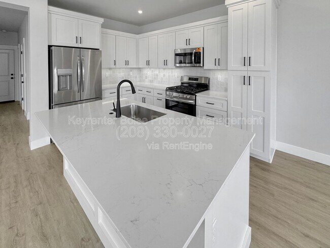 Building Photo - 152 S Koyukuk Ln