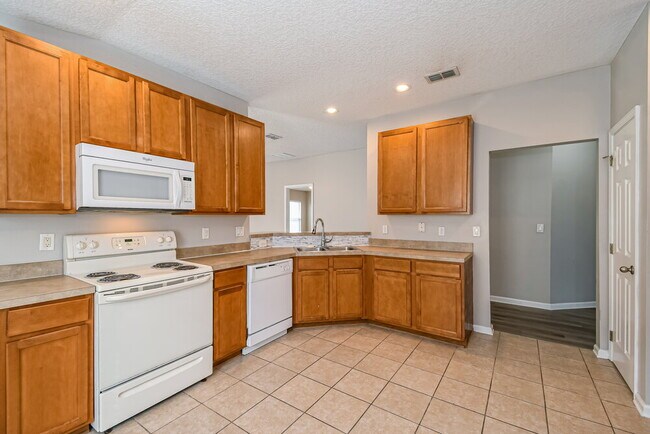 Building Photo - 1440 Bitterberry Dr