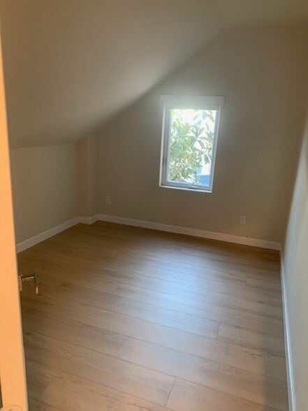 bedroom - 21387 Crestwind Dr