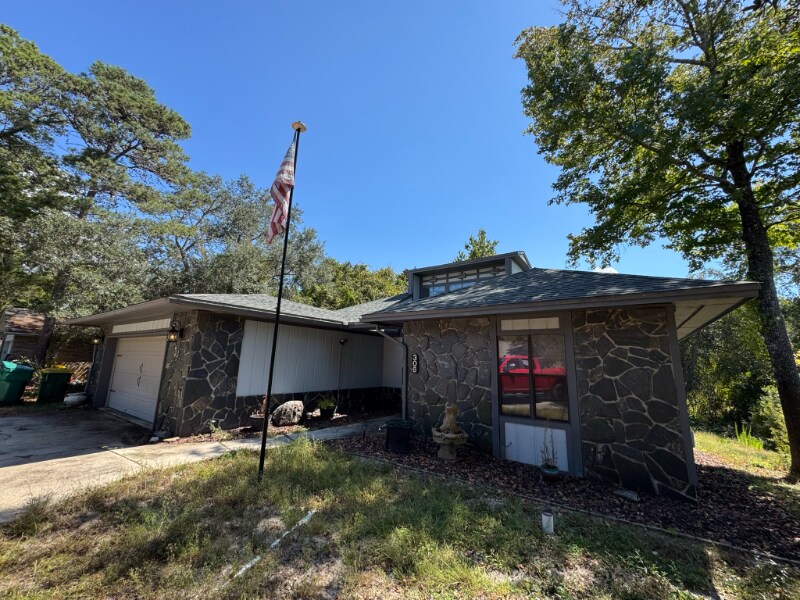 Building Photo - 306 Curacao Way