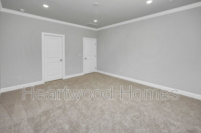 Building Photo - 6640 Satchelford Rd